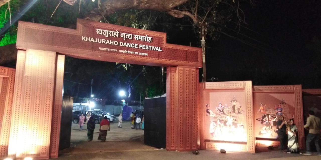 Hostel Buddha Khajurāho Exterior foto